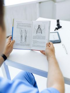 Comment se passent les études d'ostéopathie ? Une semaine type à l'IO-RB